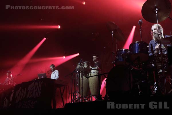 TODD TERJE AND THE OLSENS - 2016-10-28 - PARIS - Grande Halle de La Villette - 